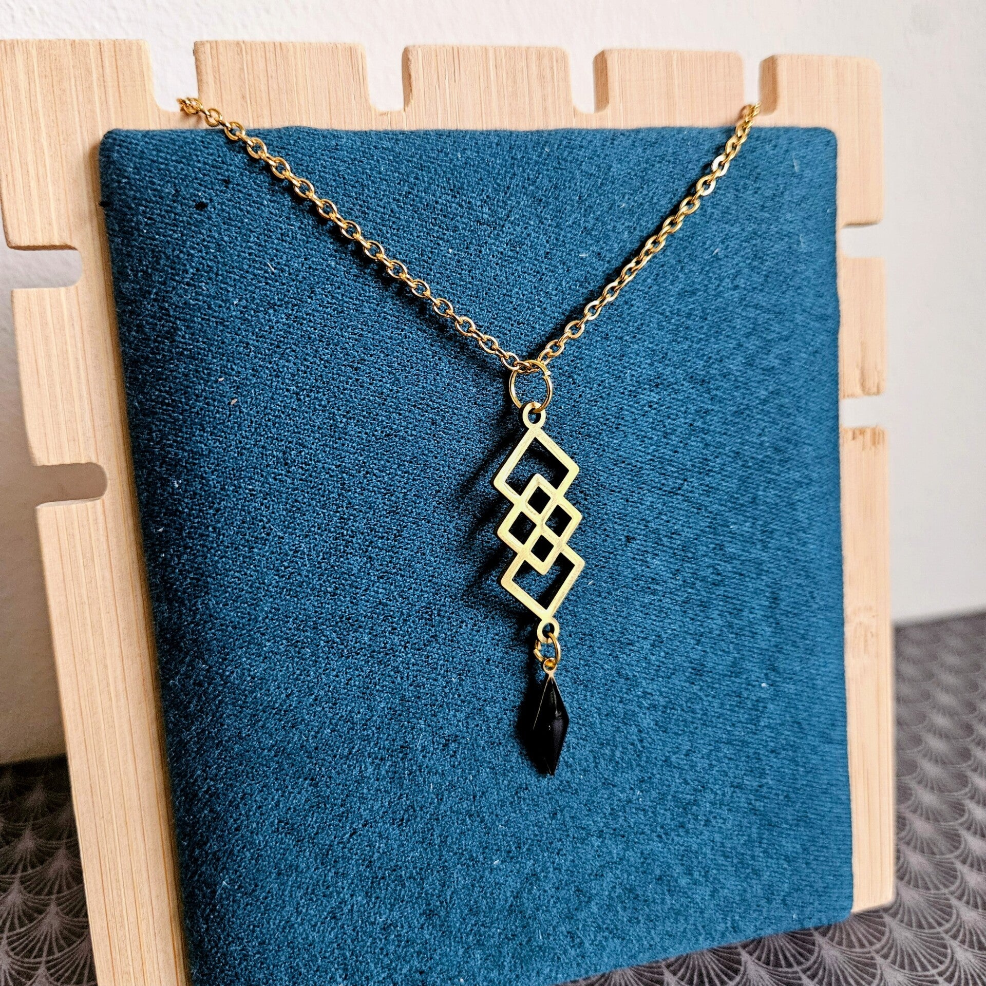 halsketting (RVS) art nouveau model 7  (emaille, goud) 45cm