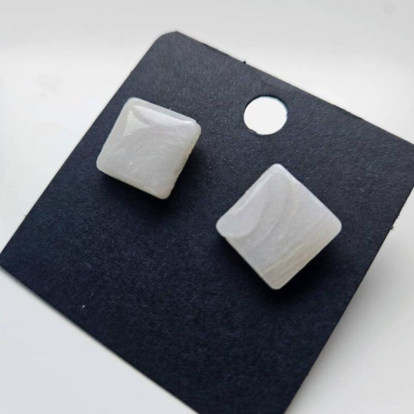 vierkante oorstuds L (PMK MALOJA-champagne sorbet) (zilverkleurige RVS oorstekers)