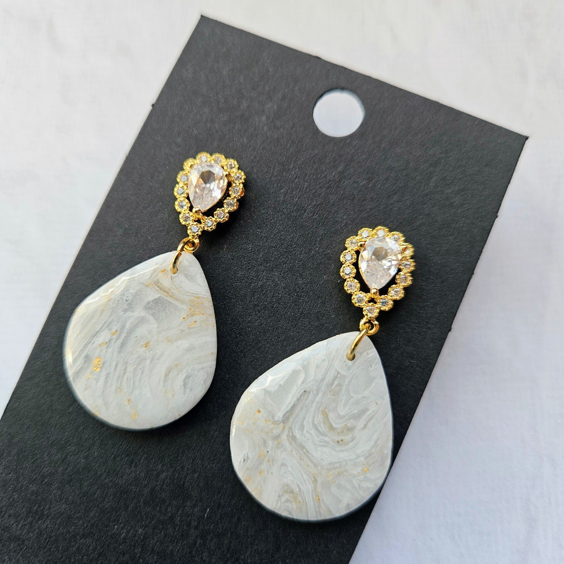 oorhangers M druppel met zirkoniastud druppel (PMK MALOJA-diamond dust) (zilverkleurige RVS oorstekers)