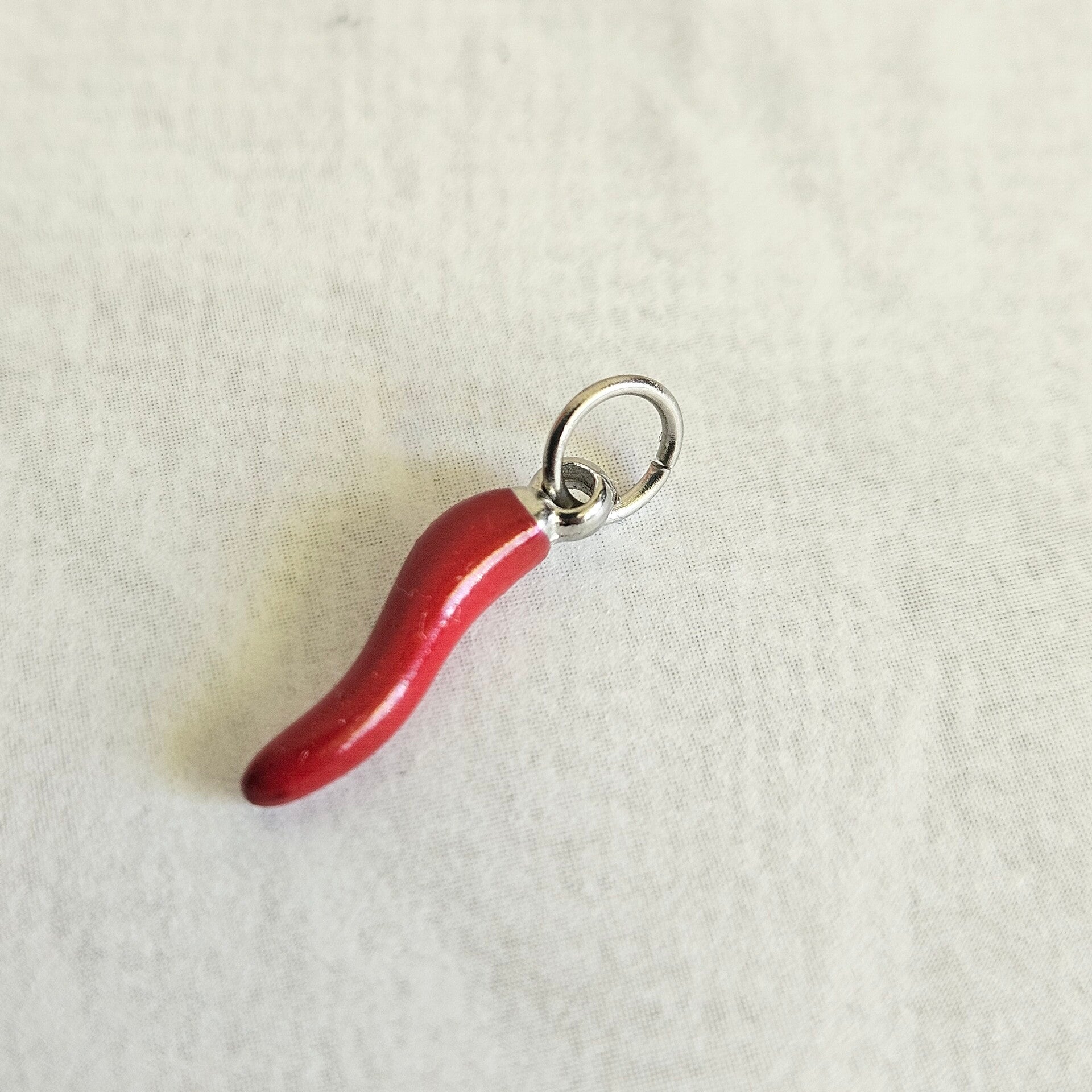 Mix&match emaillen bedel - rode peper S (zilverkleur) (RVS) - per stuk