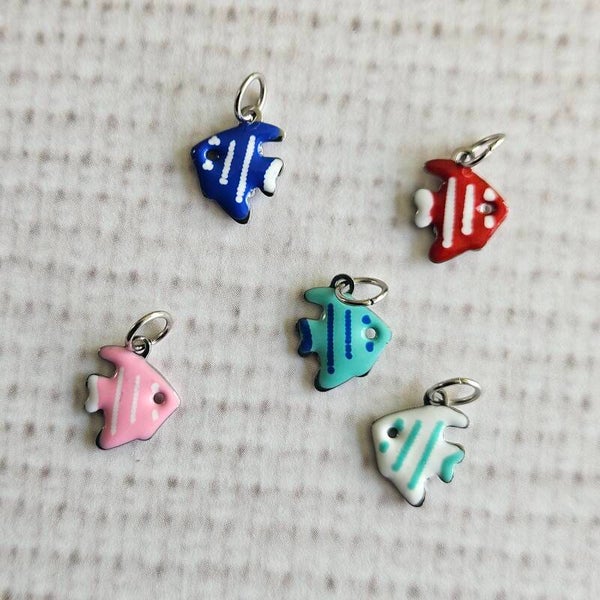 Mix&match emaillen bedel - visje B (breed) (RVS) (zilverkleurig)- per stuk