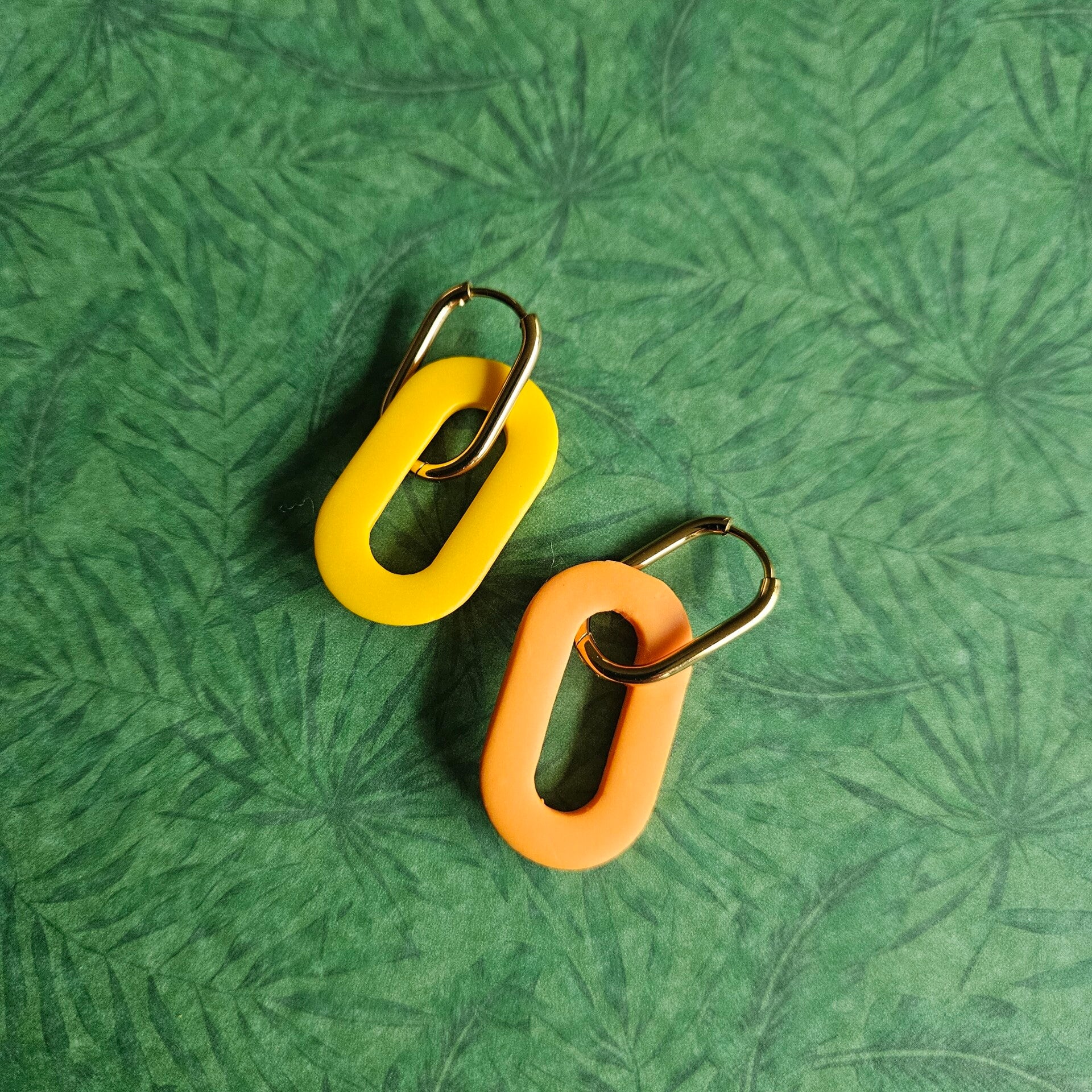 Clay&combo Colette: PMK bedel ovalen donut versie A Holly (San cristobal: felle zomerse kleuren)- per stuk