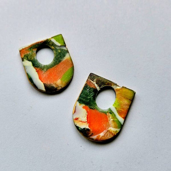 Clay&combo colette bedels: rechte boog mat (PMK collectie catarata de sipia-2) - per paar (exclusief oorringen)