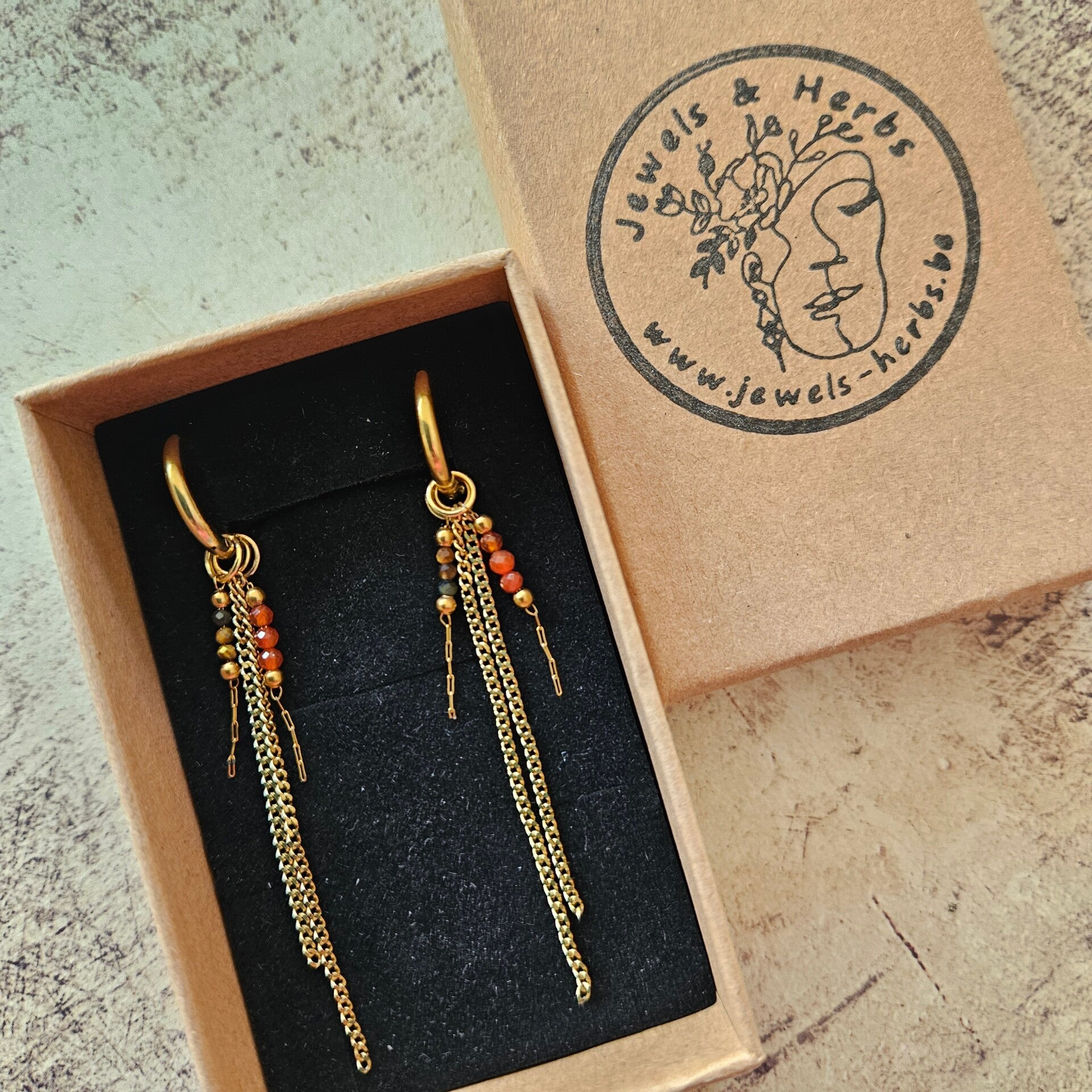 geschenkbox mix&match (C&J) - oorringen met 2 paar facetgeslepen edelsteentjes met mini-sliertje (naar keuze) + duo superfijne sliertjes (RVS-goud)