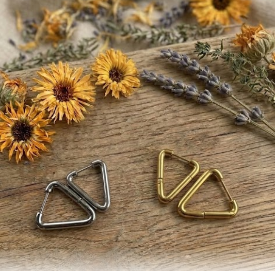 Mix&match driehoekige oorring (creool) 'Francine' (RVS) - per stuk