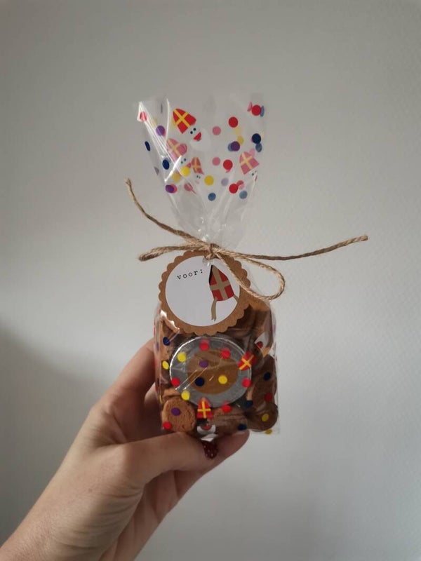 Zakje pepernoten, met label