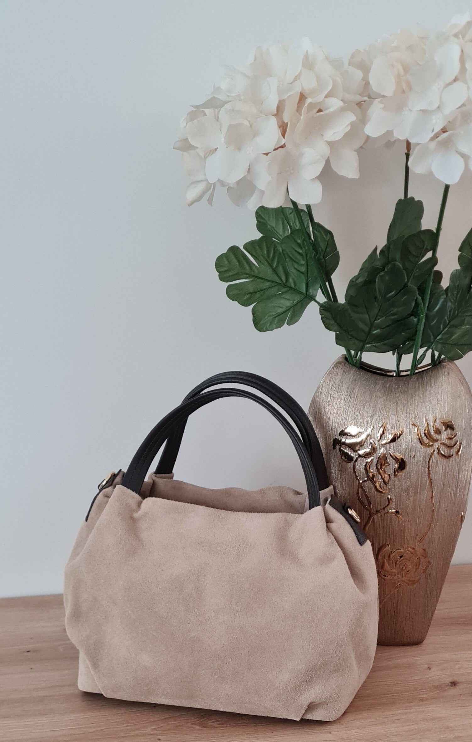 Torebka hobo Borse in Pelle zamsz BEŻ