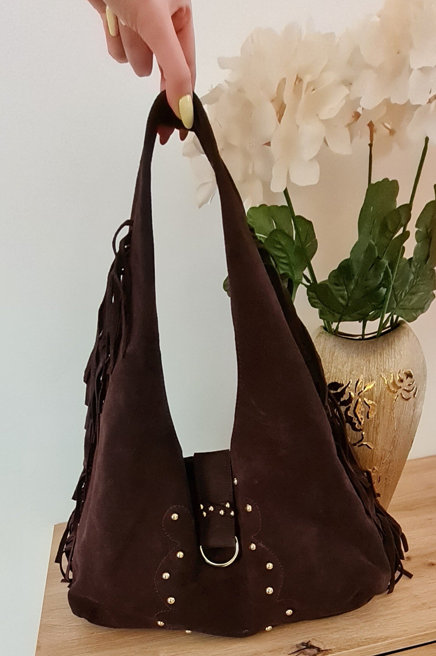 Torebka worek Laura Biaggi zamsz CZEKOLADA