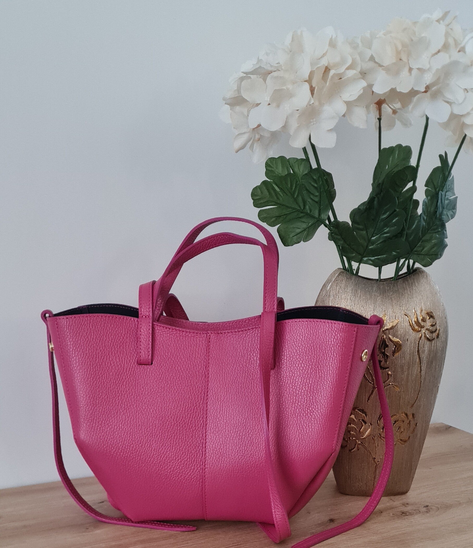 Torebka VERA PELLE POLI MIDI skóra FUKSJA