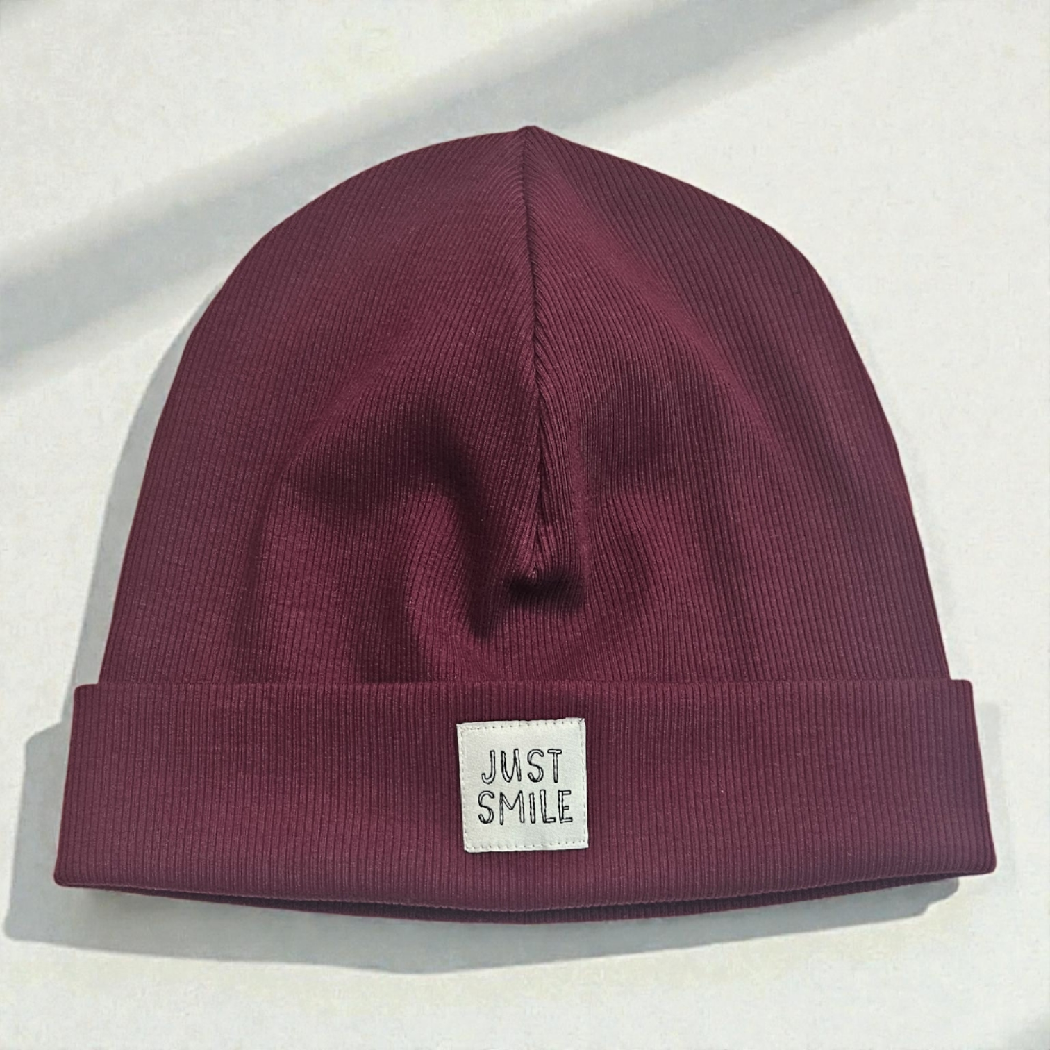 Statement Beanie Just smile bordeaux