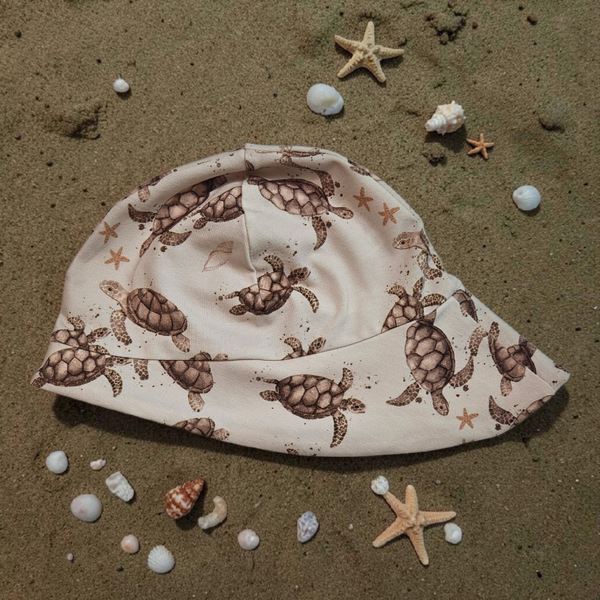 Sonnenhut Sea turtle