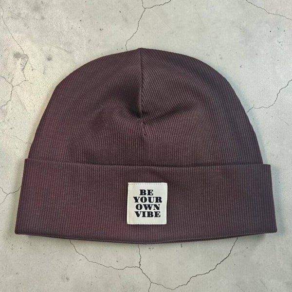 Statement Beanie Vibe