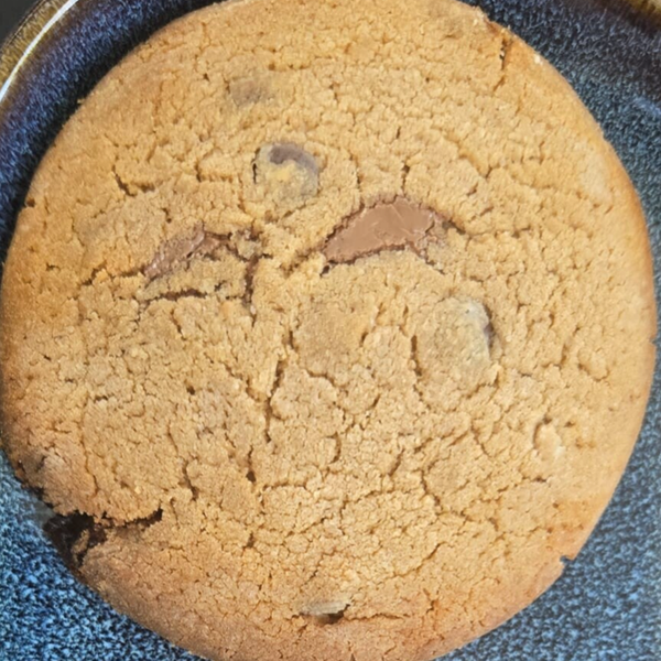 Chocolate chip cookie