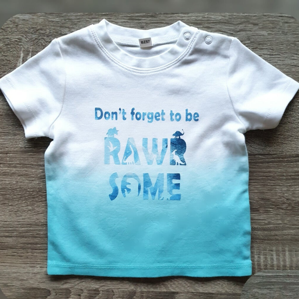 T-shirt jongen 'RAWRSOME'