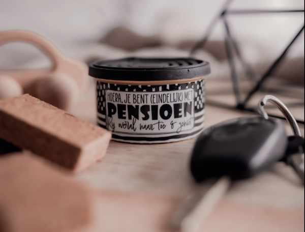 Autoparfum geurblikje - Pensioen