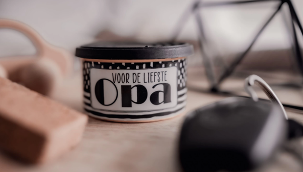 Autoparfum geurblikje - Opa