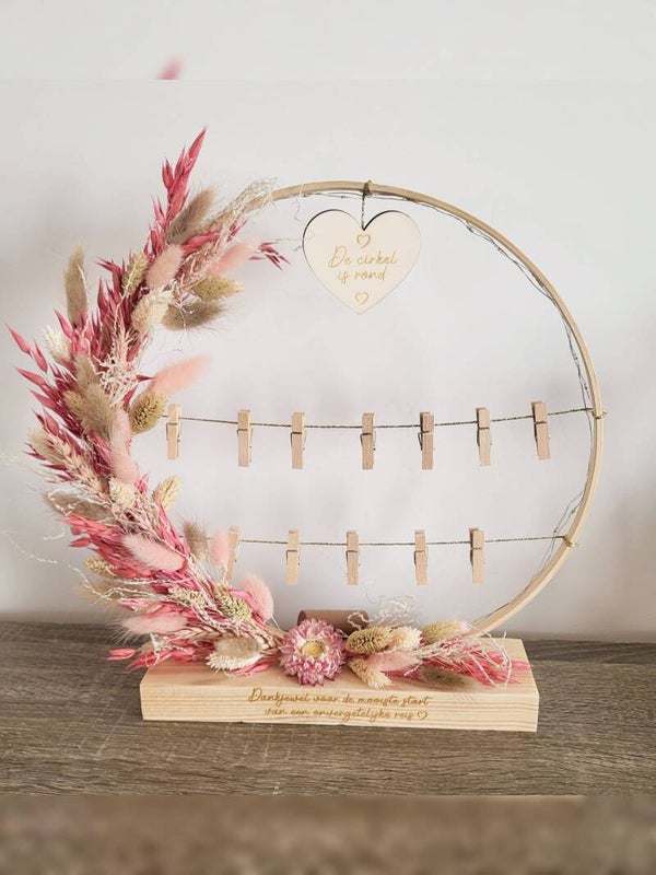 Flower hoop vol herinneringen