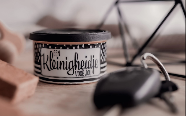 Autoparfum geurblikje - Kleinigheidje