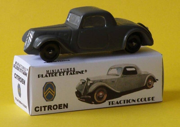 Plâtre & Farine Citroen traction coupé grise foncé surmoulage JRD fin de stock