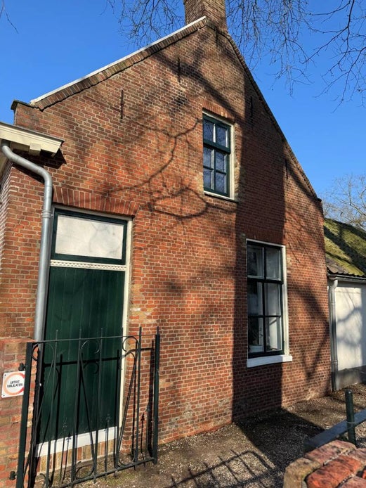 Gevel woning na behandeling
