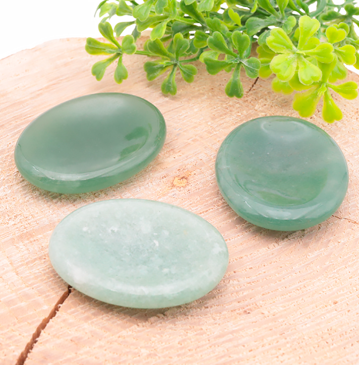 Pierre Pouce en Aventurine Verte