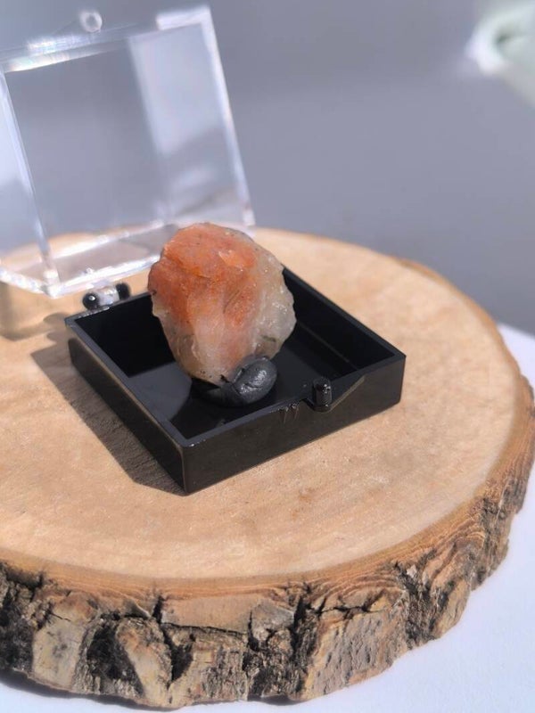 Pierre du soleil doré