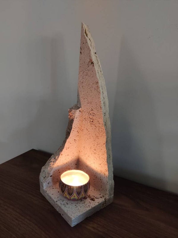 Kaarshouder - uniek natuurstenen object