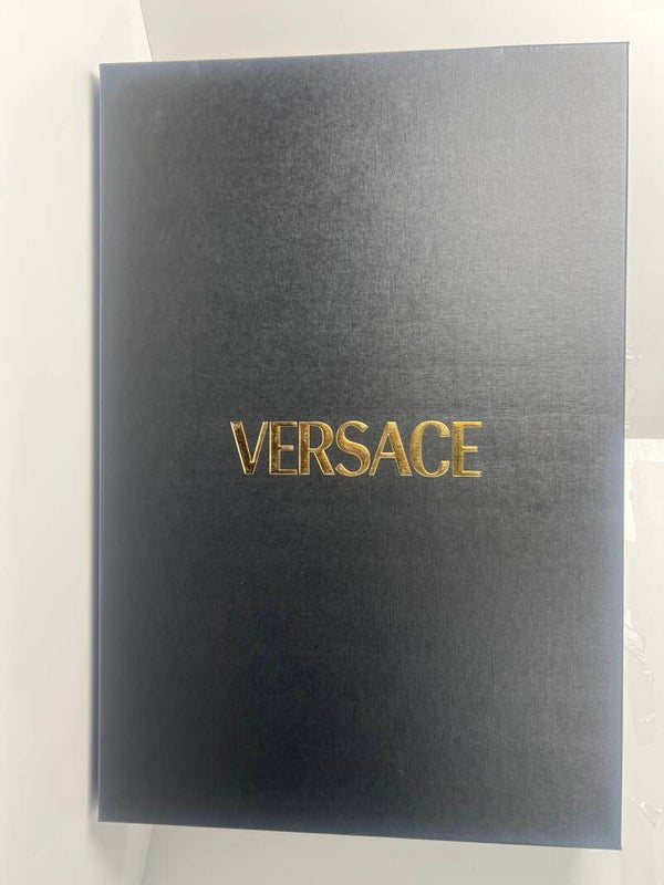 VERSACE