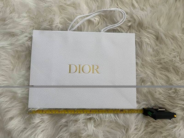 DIOR