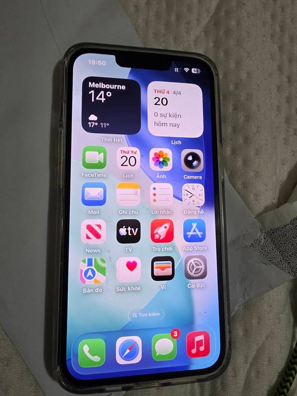 IPhone 13