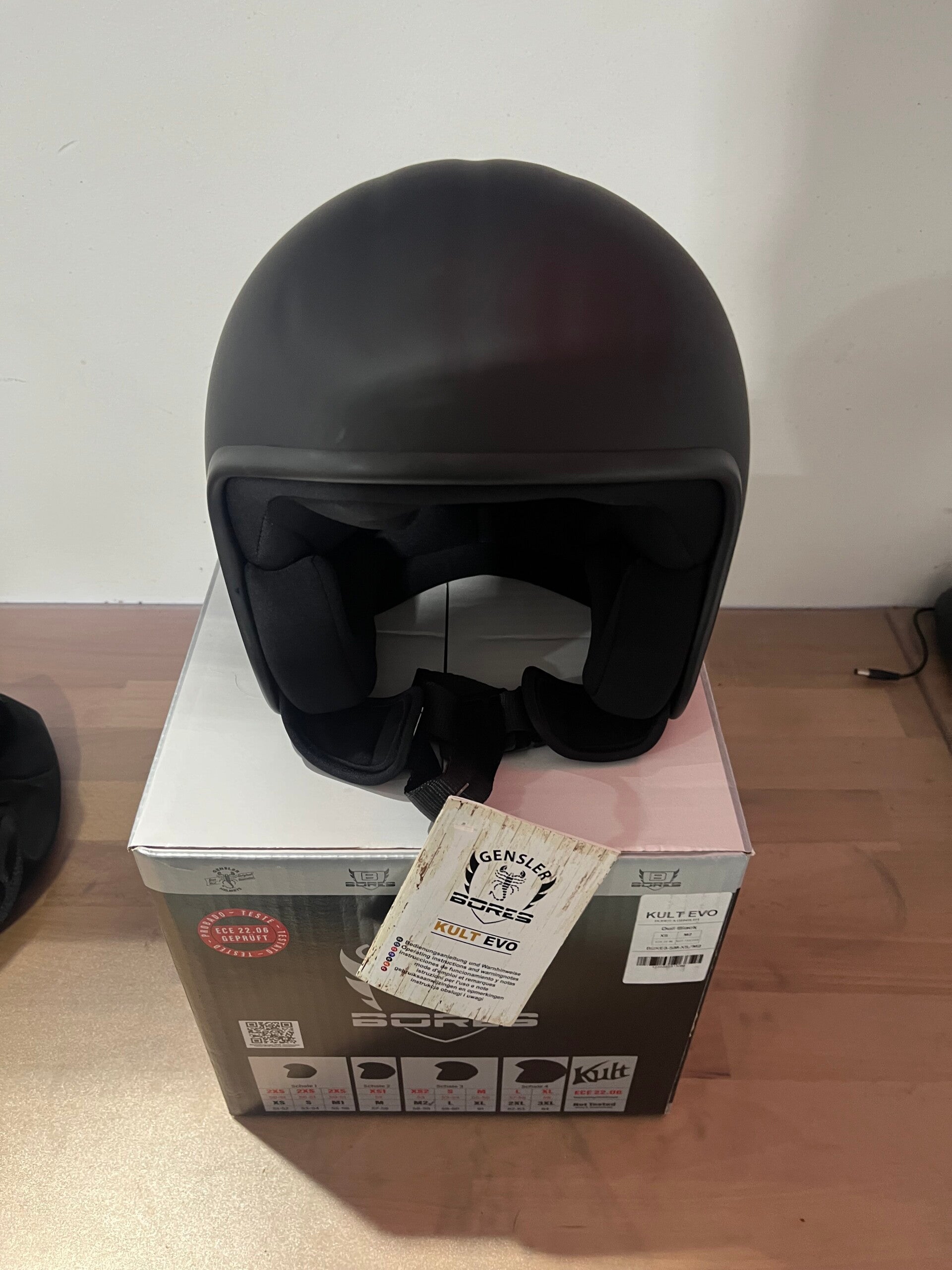 Brotes Gensler Kult EVO ECE22.06