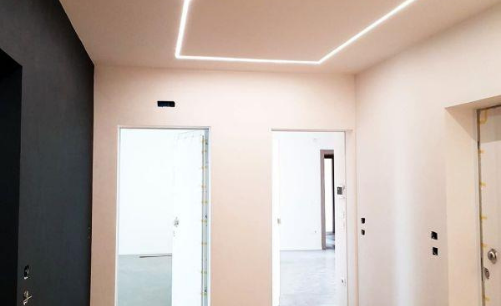 Ristrutturazione appartamento a Minerbio (BO), finiture complete, soffitti in cartongesso, illuminazioni led, pareti colorate, lavori eseguiti a regola d'arte