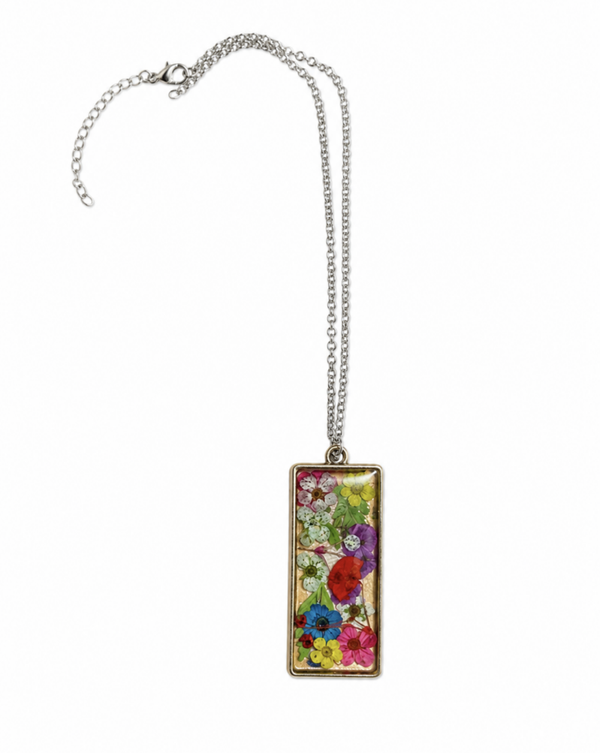 Collana artigianale con fiori