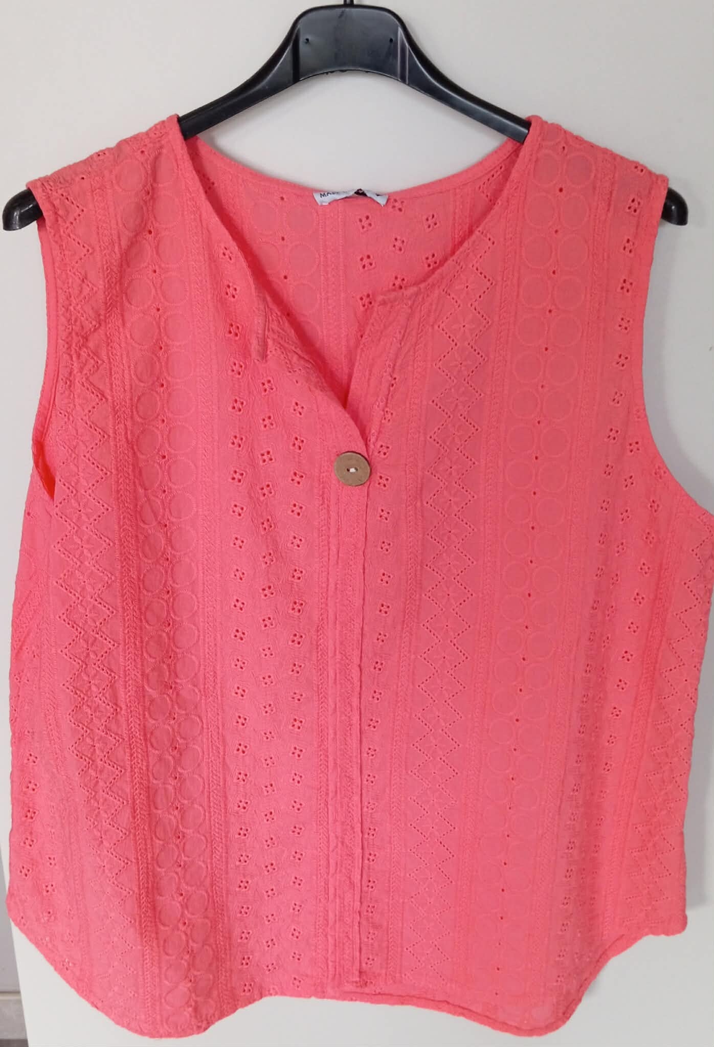 W60 - Top en broderie anglaise - Corail