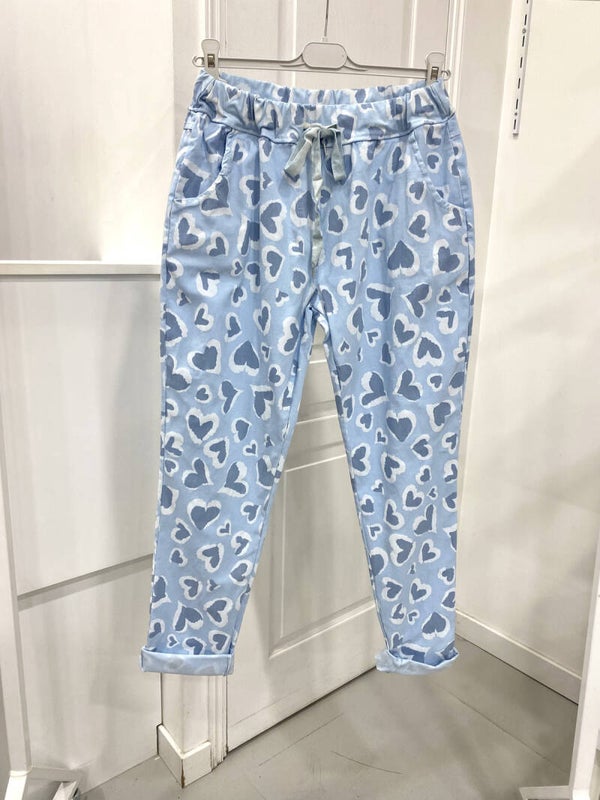 W10 - Pantalon strech impression coeurs - Bleu