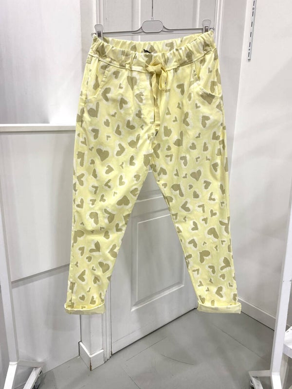Pantalon strech impression coeurs - Jaune