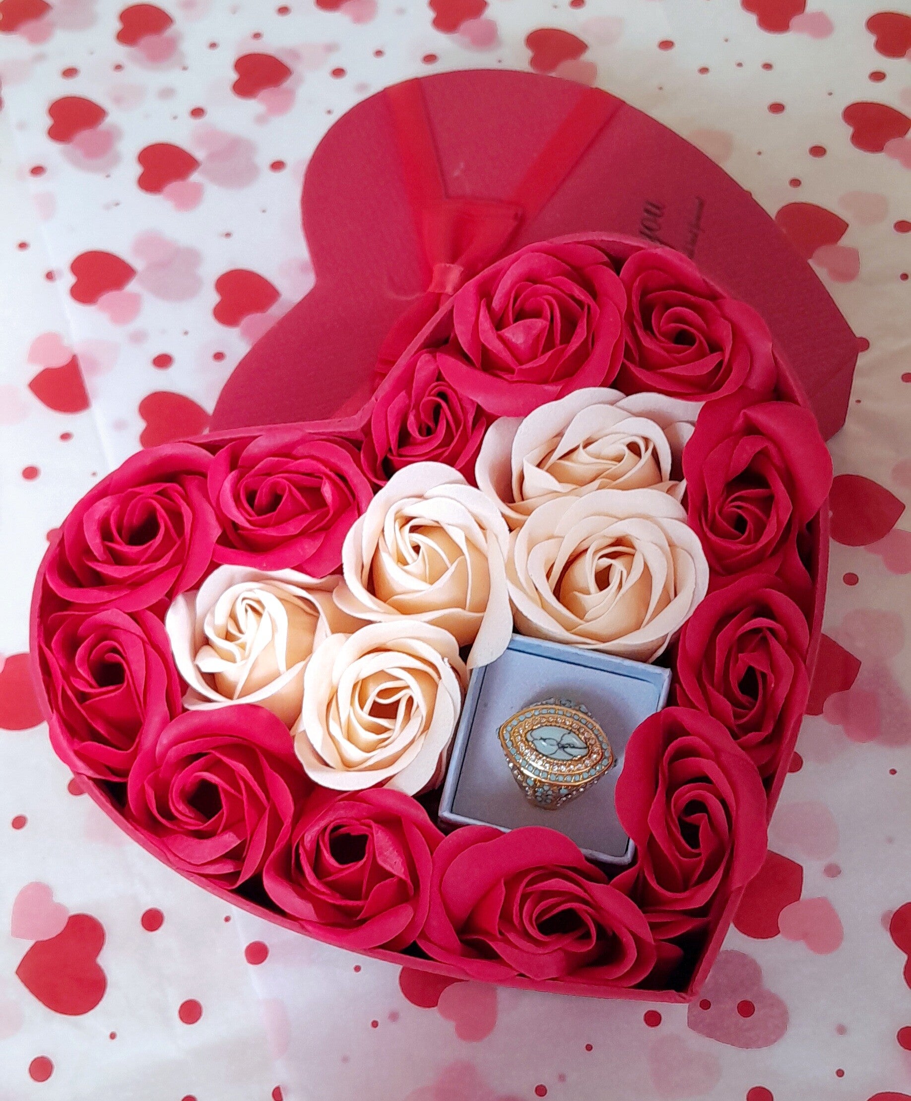 Amour de turquoise au cœur de roses savon