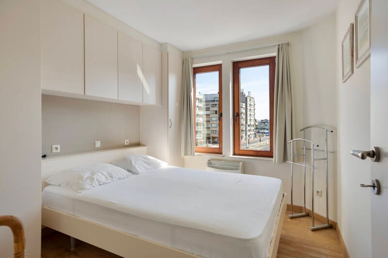 overanchten oostduinkerke