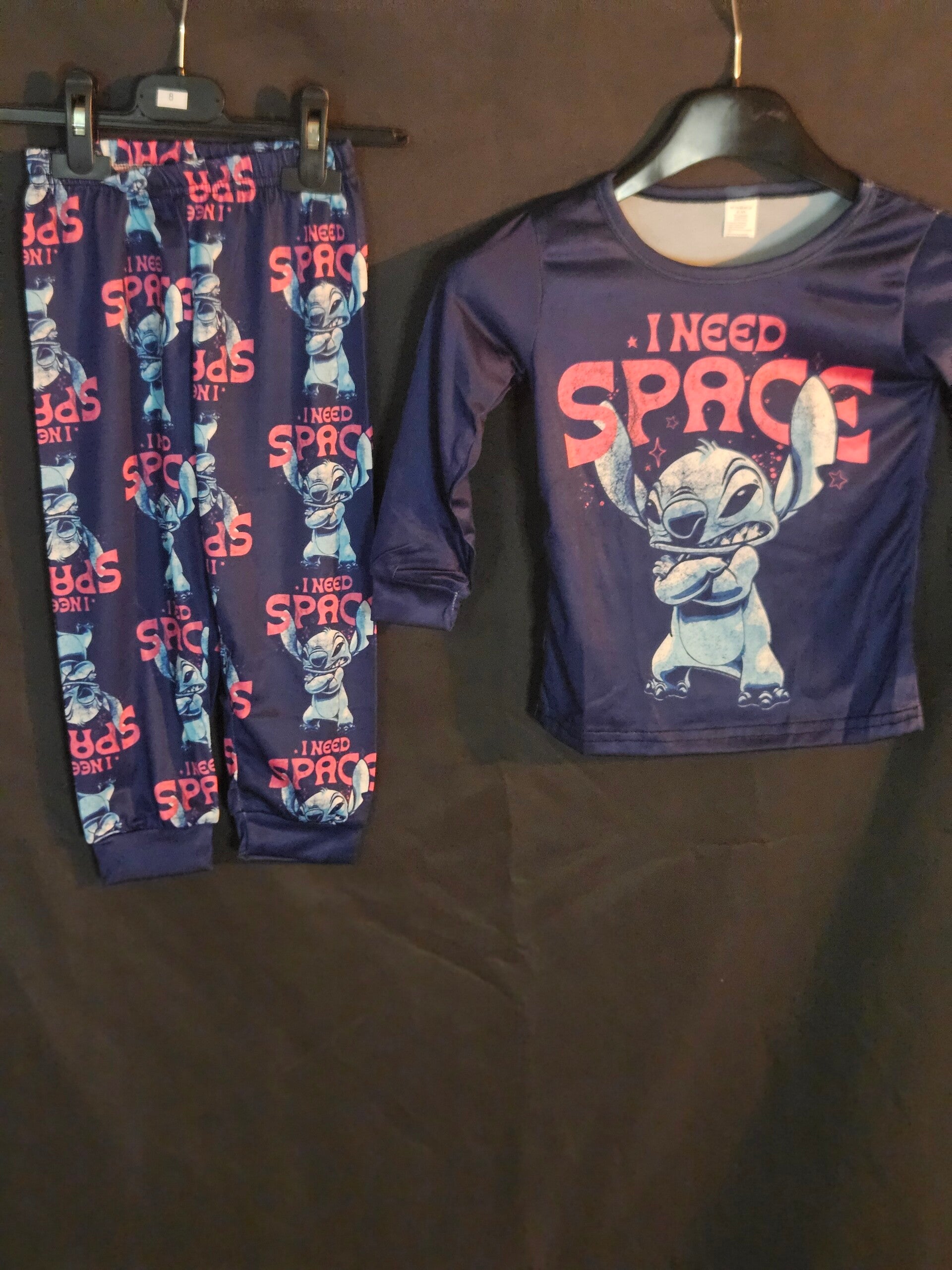 stitch pyjama blauw roze
