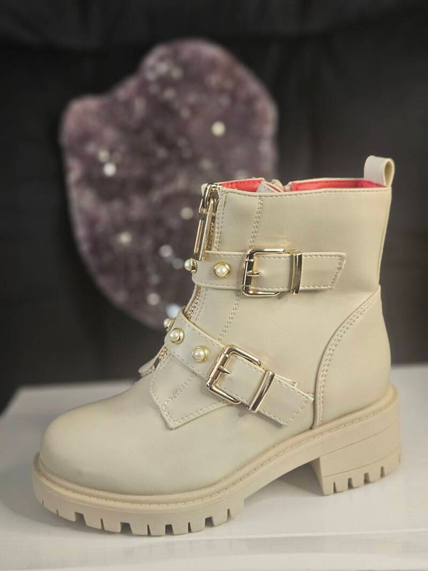 kinderlaarsje met parels beige
