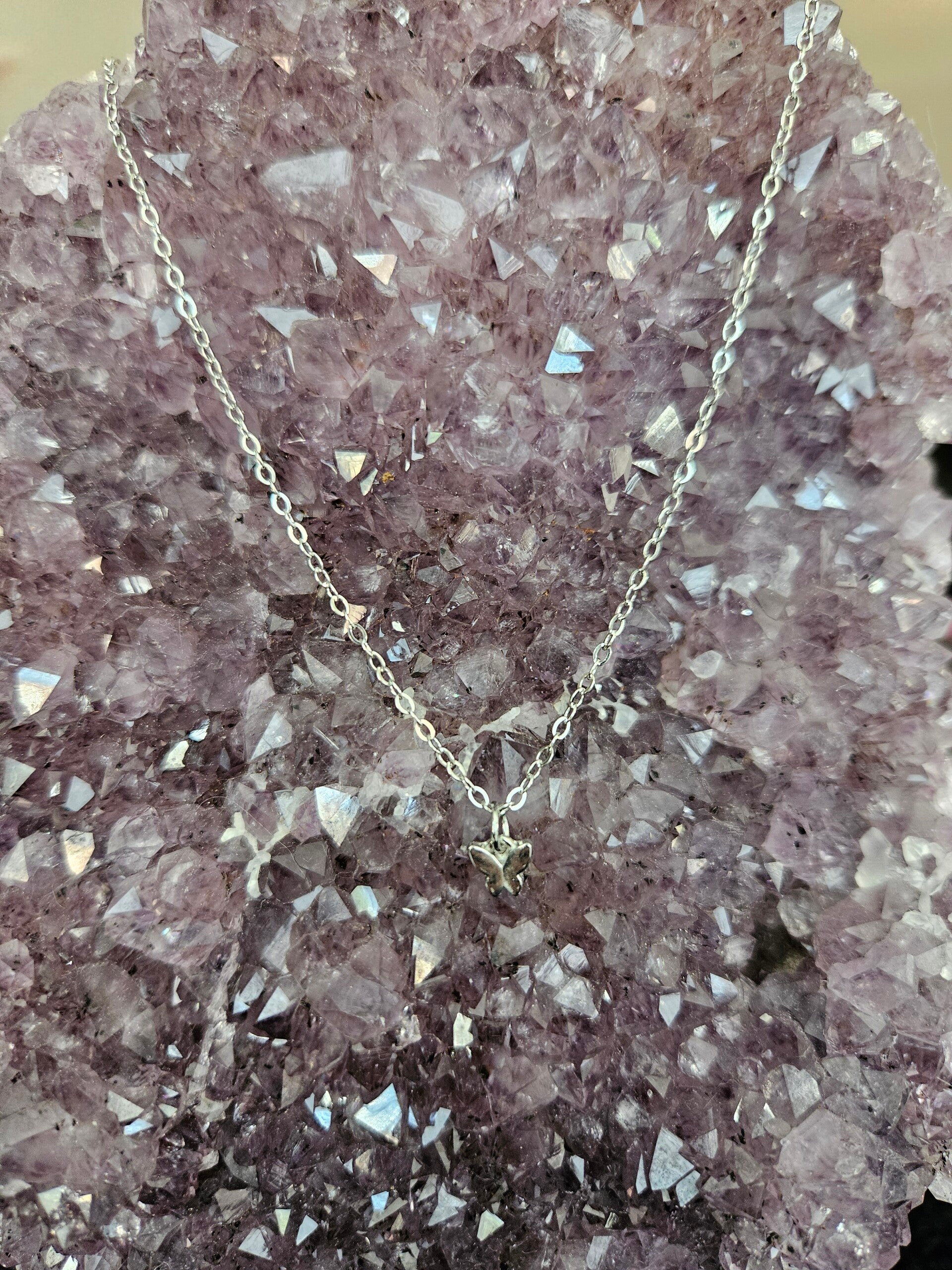 zilveren ketting met klein vlindertje