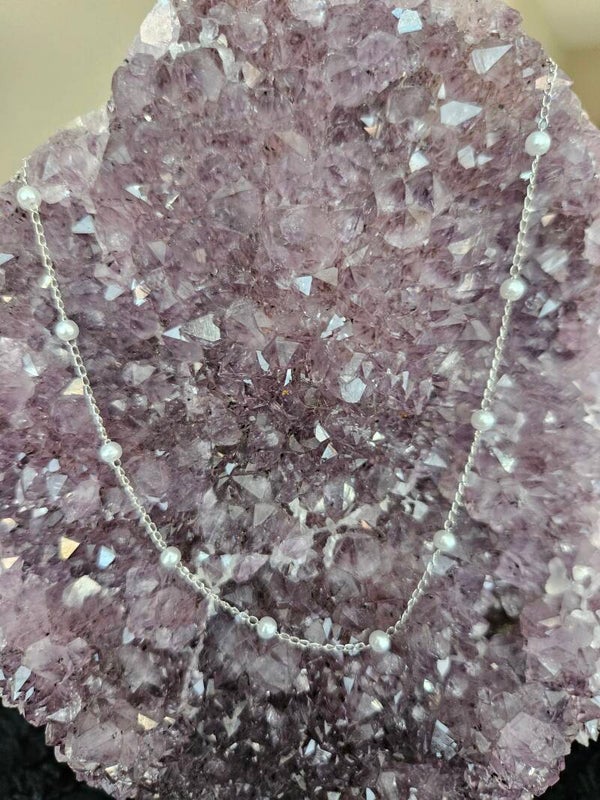 zilveren ketting met parels