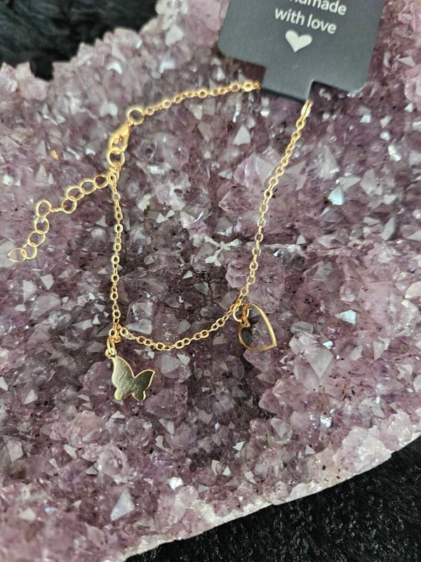 gouden armband hartje met vlinder
