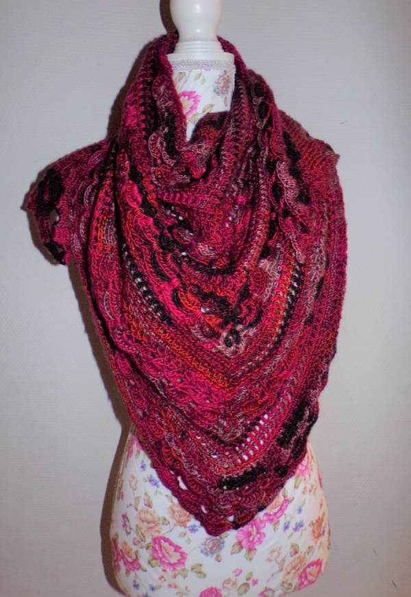 Driehoeksjaal lost in time