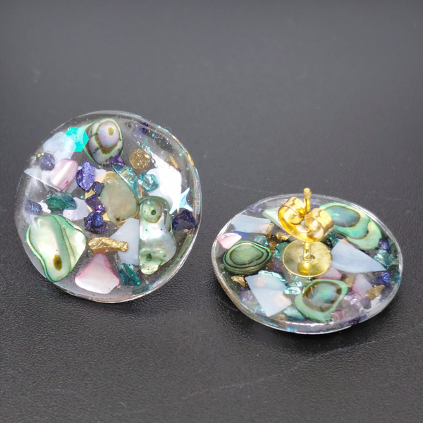 Bouton pierres verte