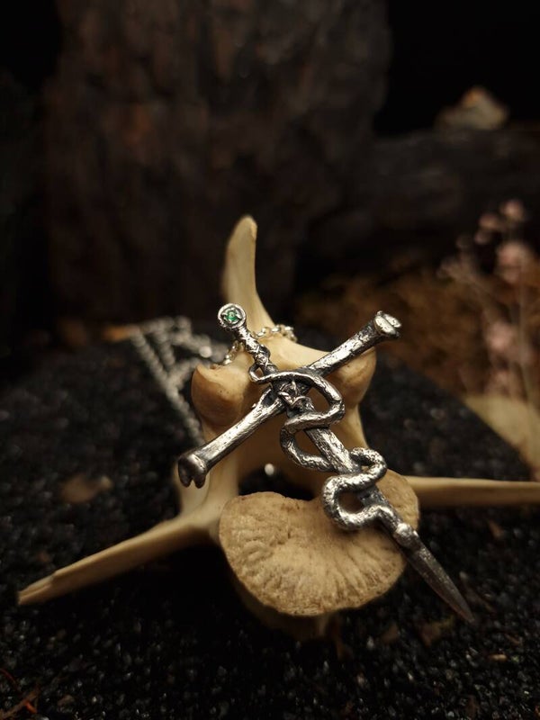 The venomous sword Pendant | Emerald & Morganite | Nox ex Libris