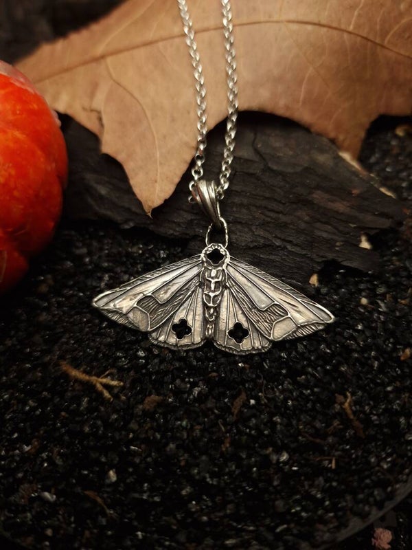 Noctis Cathedra pendant | Kllsym | MTO | Regina