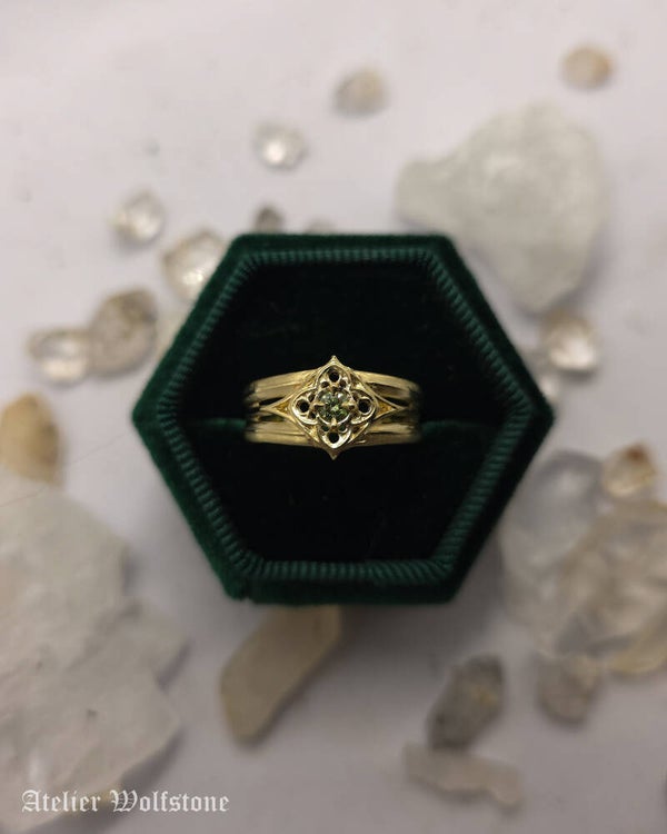 The Drama Queen Ring | 14K Gold | size 17 | Ready to Send | Green Diamond | Regina