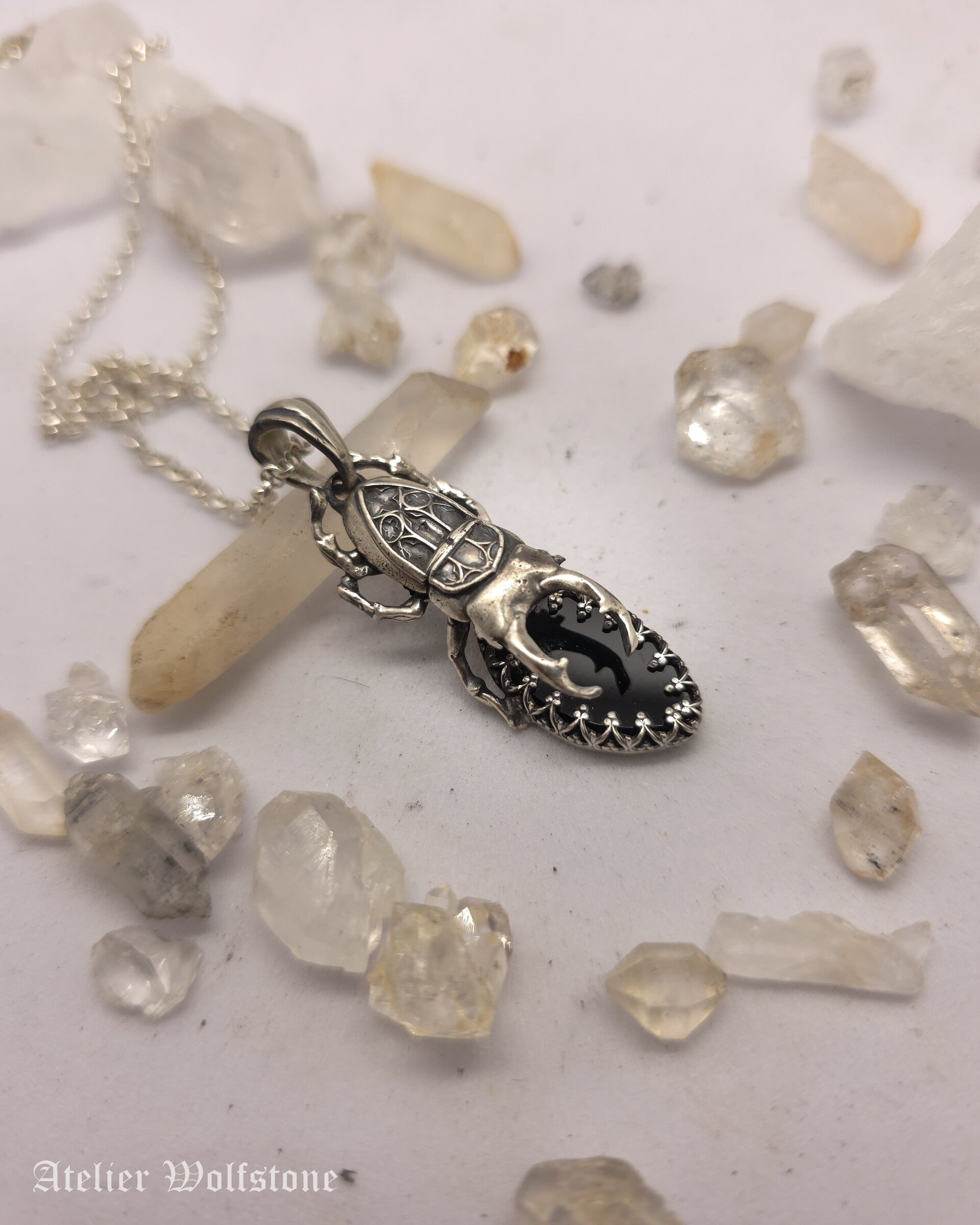 The Lucaniadae Cathedrale Pendant | One of a Kind | Onyx | Regina