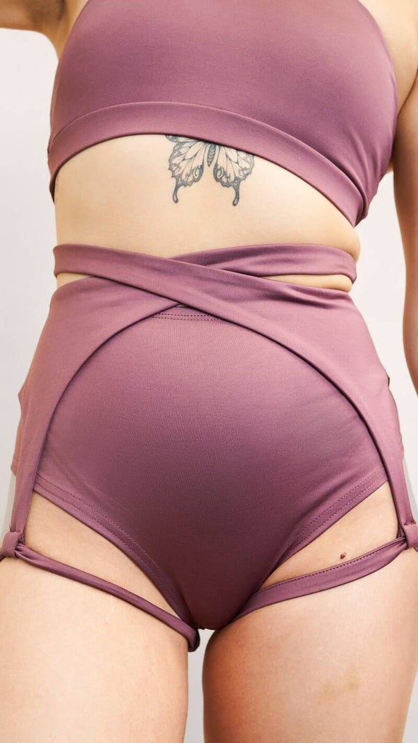Iris High Waist - Cross Over High Waist Garter Shorts Recycled